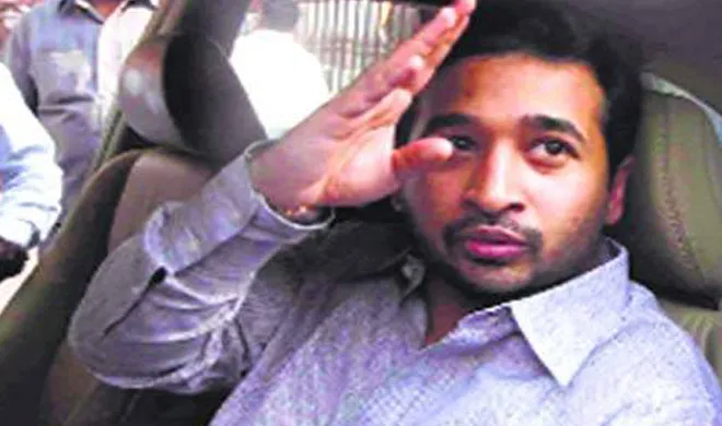 nilesh rane- India TV Hindi