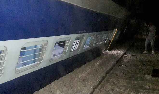 train accident- India TV Hindi