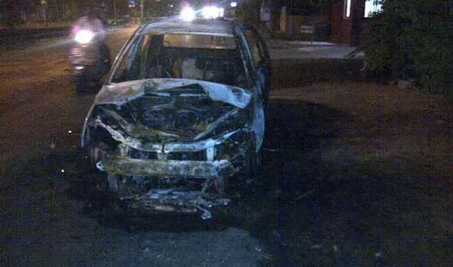 burnt body of advocate found in car near hyderabad- India TV Hindi