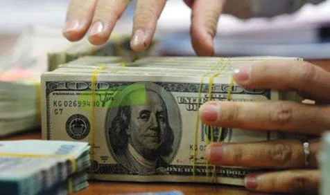 देश के विदेशी मुद्रा भंडार में गिरावट लगातार जारी, घटकर 360.2 अरब डॉलर पर आया- India TV Paisa