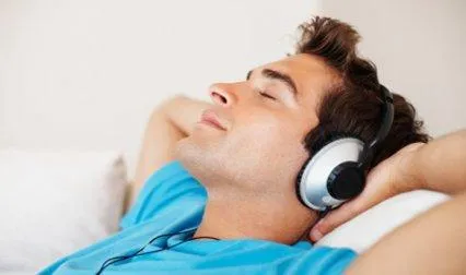 Hear it LOUD: 5000 रुपए से कम कीमत के बेहतरीन Speakers और Headphones- India TV Paisa