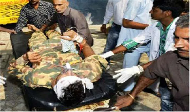 CRPF commando injured in naxalite attack in Bihar- India TV Hindi
