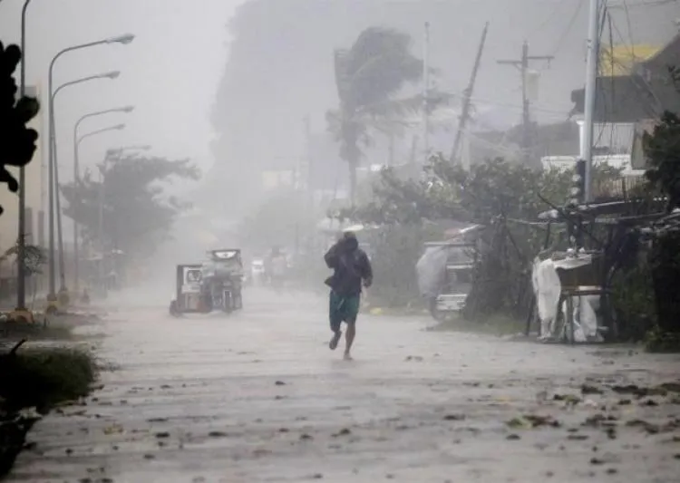 thunderstorm in up- India TV Hindi