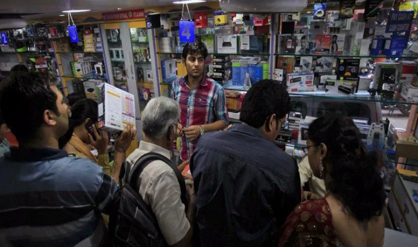 Do or Die: डिस्काउंट गायब होने से बढ़ी ई-कॉमर्स कंपनियों की मुश्किलें, दुकानों की ओर वापस लौटे ग्राहक- India TV Paisa