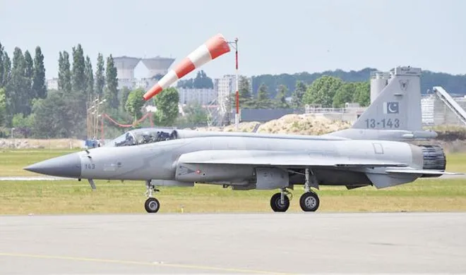 Pak fighter Jet- India TV Hindi