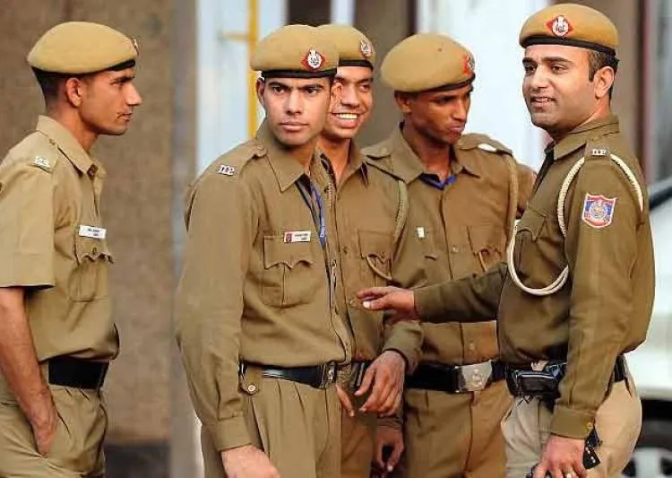 UP police- India TV Hindi