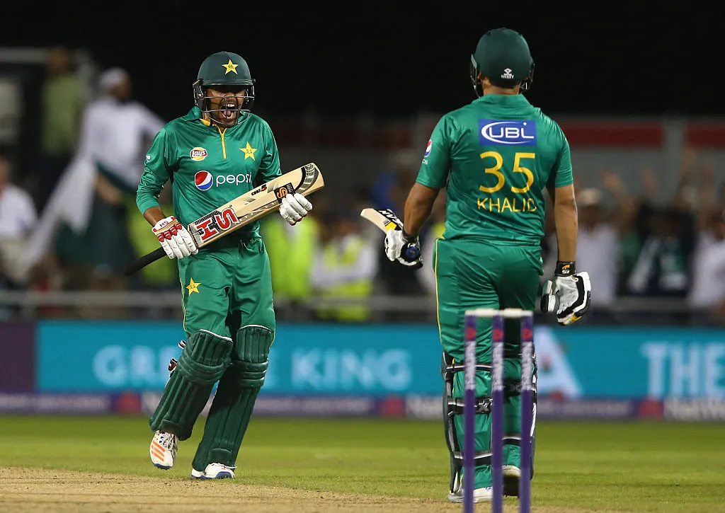  Babar Azam and Khalid Latif - India TV Hindi