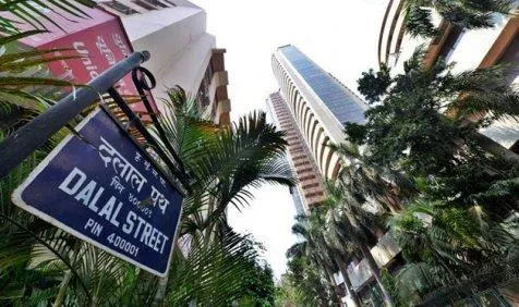 Sensex की टॉप- 5 कंपनियों में निवेशकों ने पांच दिन में कमाएं 21,623 करोड़ रुपए- India TV Paisa