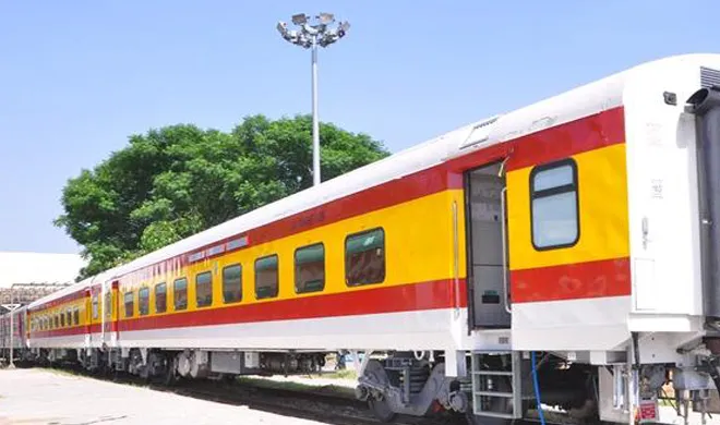 humsafar trains- India TV Hindi