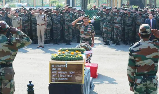 akhilesh yadav announces rs 20 lakh compensation to martyrs...- India TV Hindi
