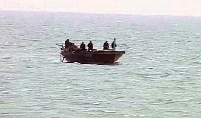 Pak boat- India TV Hindi
