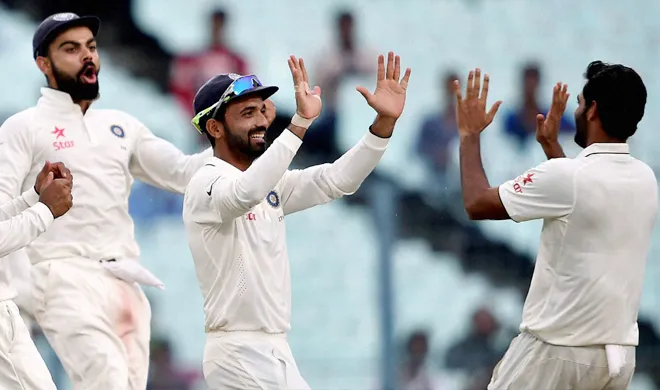 kolkata test newzealand bowled out for 204 - India TV Hindi