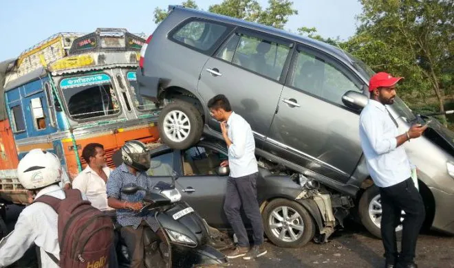 5 members of same family die in road accident in punjab- India TV Hindi