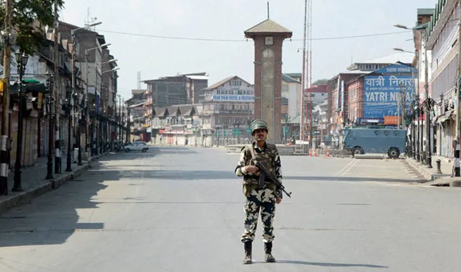 curfew imposed in srinagar to prevent muharram procession- India TV Hindi