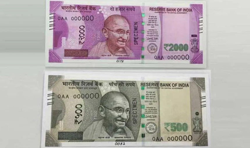 Confusion : 500 और 2000 के नए नोटों से लोगों में उलझन, सामने आईं छपाई की ये खामियां- India TV Paisa