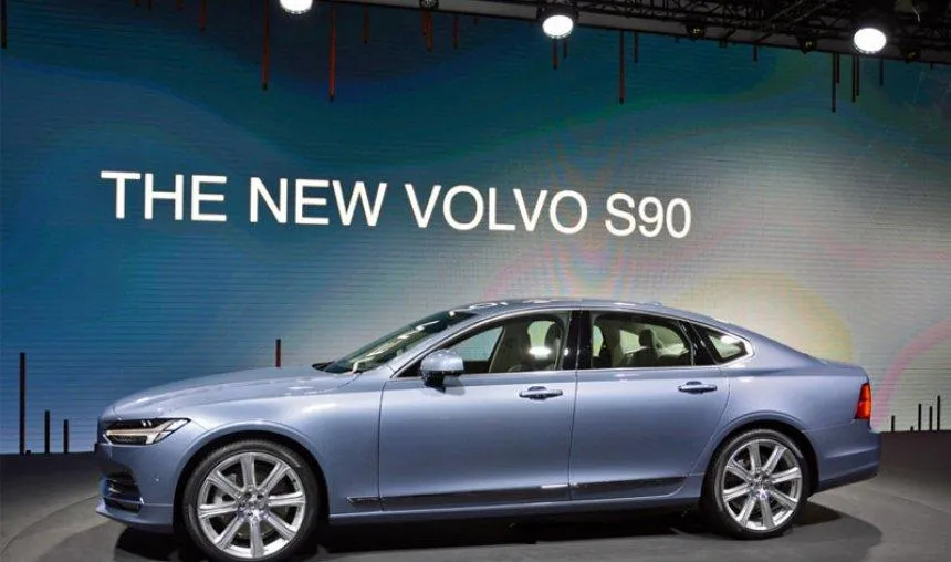 Volvo ने भारतीय बाजार में लॉन्‍च की लक्‍जरी सेडान कार S90, कीमत 53.5 लाख रुपए- India TV Paisa