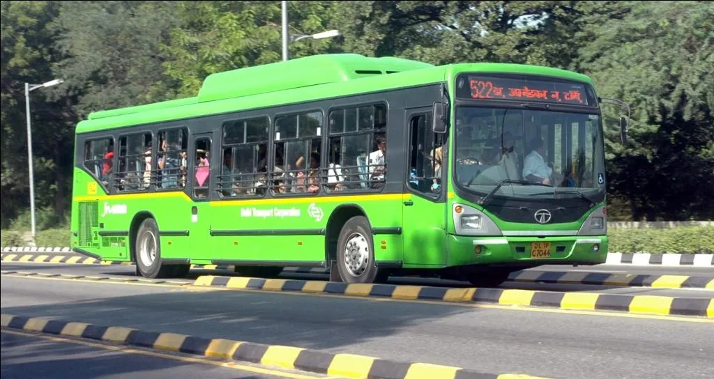  Delhi-Transport-Bus- India TV Hindi
