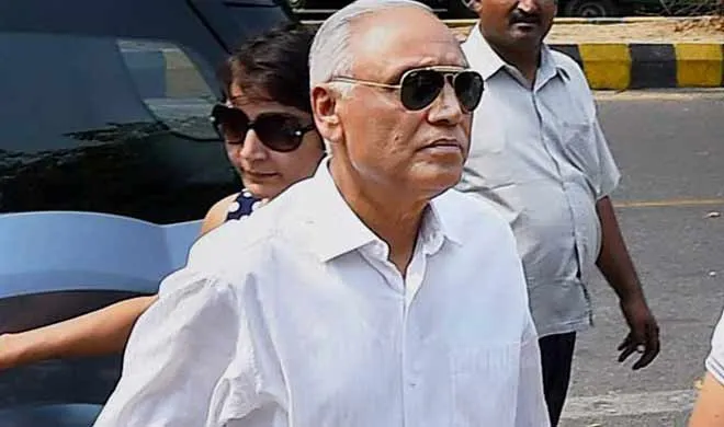 sp tyagi- India TV Hindi