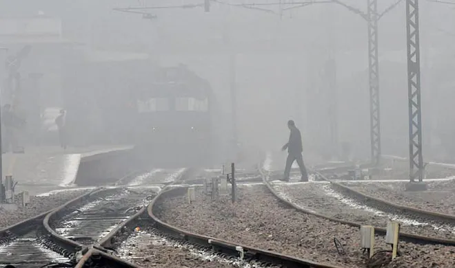 Fog-Train- India TV Hindi