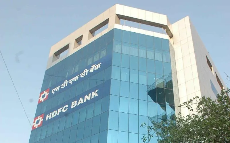 एचडीएफसी बैंक ने ब्याज दर 0.90 प्रतिशत तक कम की, नई दरें 7 जनवरी से होंगी लागू- India TV Paisa