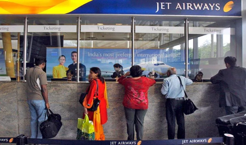 जेट एयरवेज के साथ सिर्फ 1294 रुपए में हवाई सफर का मौका- India TV Paisa