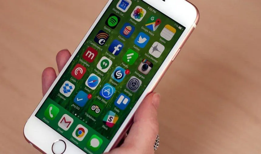 फ्लिपकार्ट पर लगी आईफोन की सेल, 23 हजार रुपए सस्ता मिल रहा है iPhone 6S- India TV Paisa