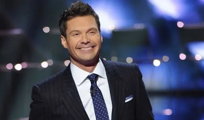 hollywood actor ryan seacrest trapped in lift- India TV Hindi
