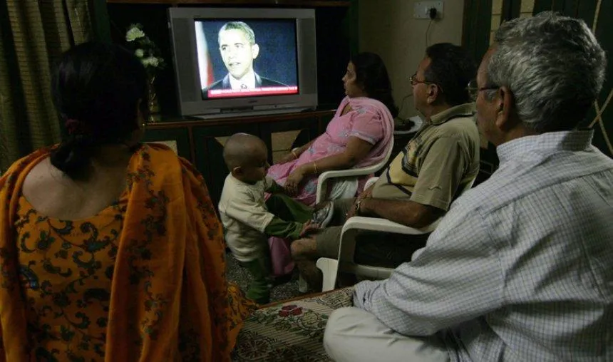 सिर्फ 130 रुपए हर महीना देकर देखिए 100 TV चैनल, TRAI ने जारी किए नए दिशा निर्देश- India TV Paisa