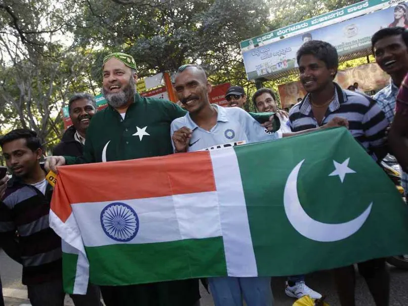  india pakistan fans- India TV Hindi