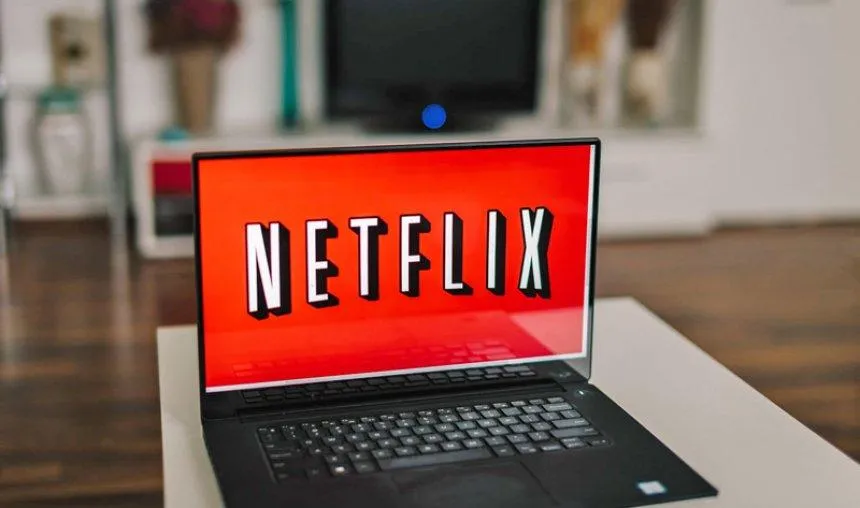 Netflix ने Airtel, Videocon d2h और Vodafone से मिलाया हाथ, हर घर में इंटरनेट टीवी पहुंचाने का लक्ष्‍य- India TV Paisa