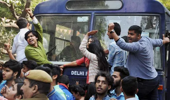 probe into ramjas violence likely to be completed by march...- India TV Hindi