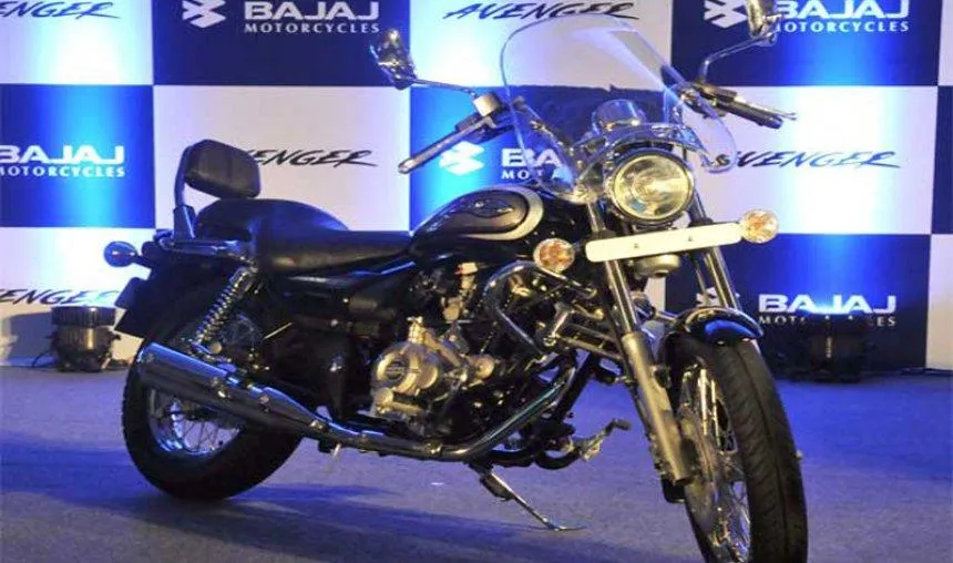 बजाज ऑटो की बिक्री मार्च में 11 प्रतिशत घटी, 2.44 लाख लोगों ने खरीदी मोटरसाइकिलें- India TV Paisa