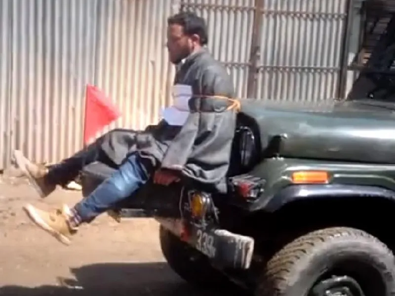 man on the jeep- India TV Hindi