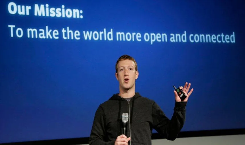 फेसबुक है सभी के लिए न कि केवल अमीरों के लिए, मार्क जुकरबर्ग  ने दिया स्‍नैपचैट को करारा जवाब- India TV Paisa