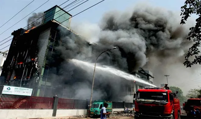 Nodia fire- India TV Hindi