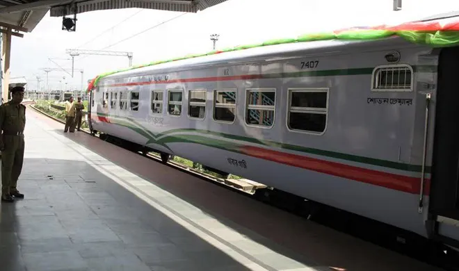 train- India TV Hindi