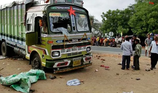 Road Accident- India TV Hindi