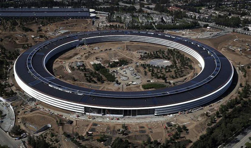 Apple ने बनाई दुनिया की सबसे बड़ी ईको फ्रेंडली बिल्डिंग, 32 हजार करोड़ रुपए से ज्यादा हुए खर्च- India TV Paisa