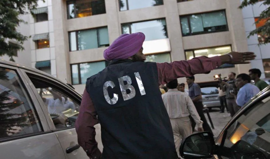 सीबीआई ने पकड़ा 2,200 करोड़ रुपए से अधिक धन विदेश भेजने का घोटाला, 13 कंपनियों के खिलाफ मामला दर्ज- India TV Paisa