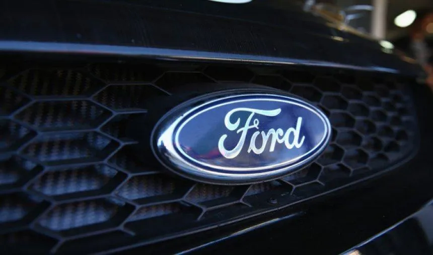 Ford 10 फीसदी कर्मचारियों की छंटनी करेगी, खतरे में 20,000 लोगों की नौकरियां- India TV Paisa