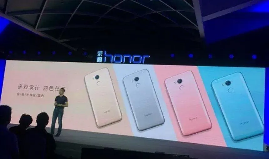 लॉन्‍च हुआ बजट स्‍मार्टफोन Honor 6A, फिंगरप्रिंट सेंसर और एंड्रॉयड के लेटेस्‍ट वर्जन से है लैस- India TV Paisa