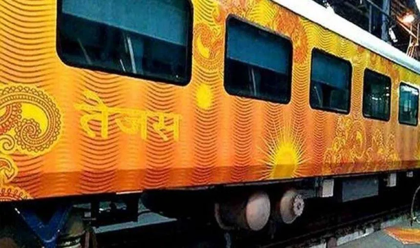 मुंबई-गोवा रूट पर चलेगी अत्‍याधुनिक सुविधाओं से लैस लग्‍जरी ट्रेन तेजस, मिलेगा सेलीब्रिटी शेफ के हाथों का खाना- India TV Paisa