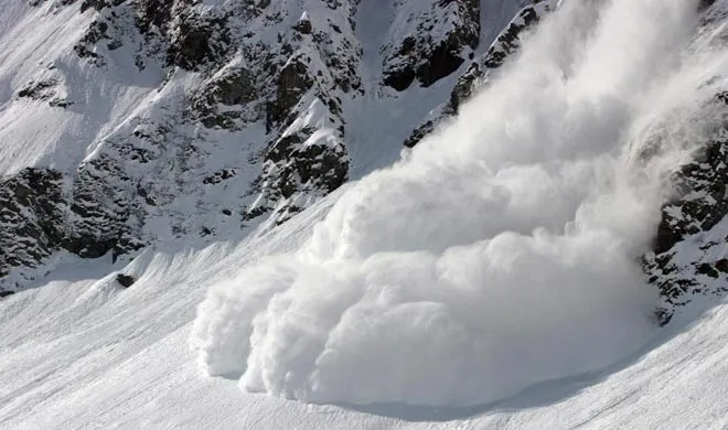 avalanche- India TV Hindi