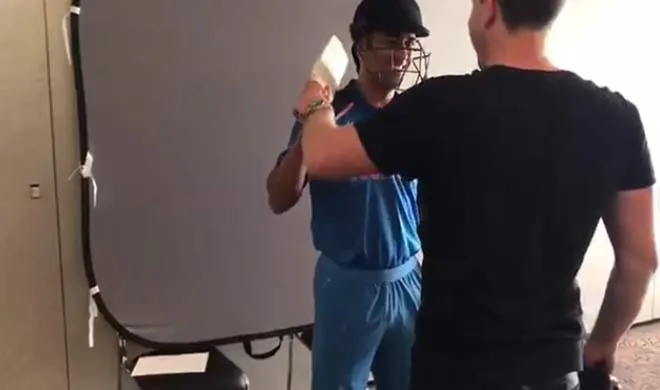 Dhoni- India TV Hindi