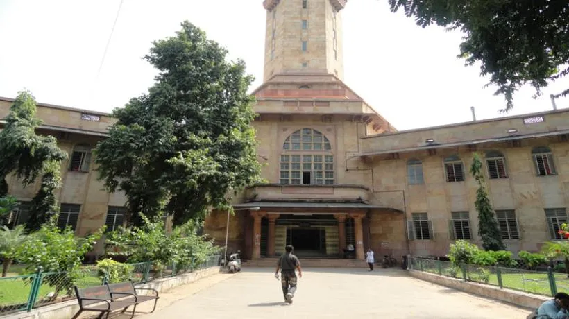 Gujarat_College- India TV Hindi