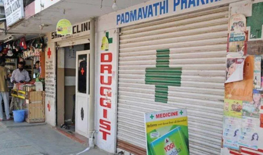देश भर में आज बंद रहेंगे 9 लाख मेडिकल स्टोर्स, ऑनलाइन दवाओं की बिक्री का विरोध- India TV Paisa