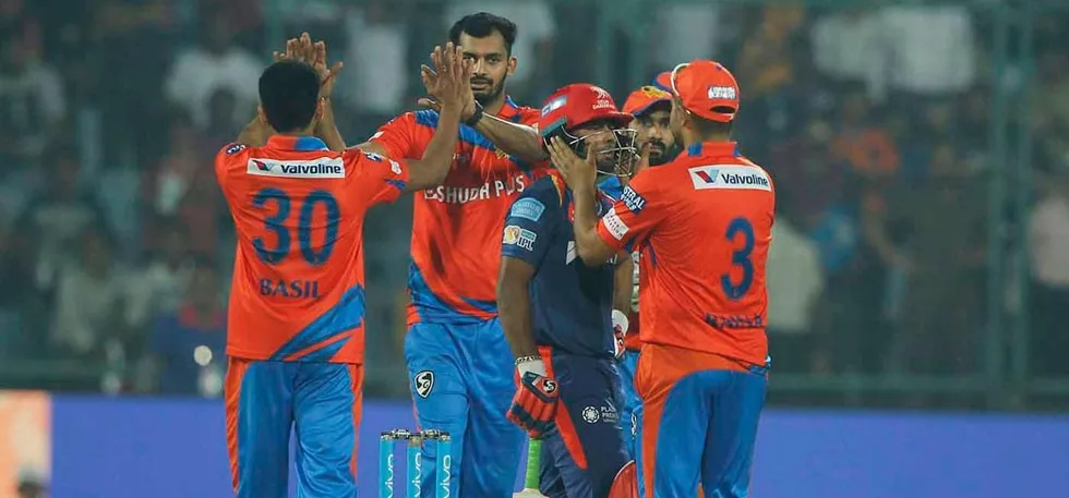 Pant, Raina- India TV Hindi