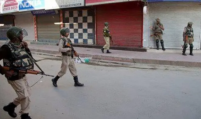 Curfew in Srinagar due to separatist rally- India TV Hindi