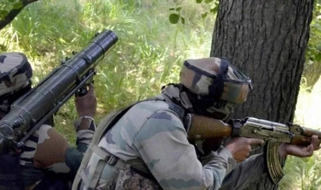 On the second day Pak attacked 10 thousand people affected - India TV Hindi