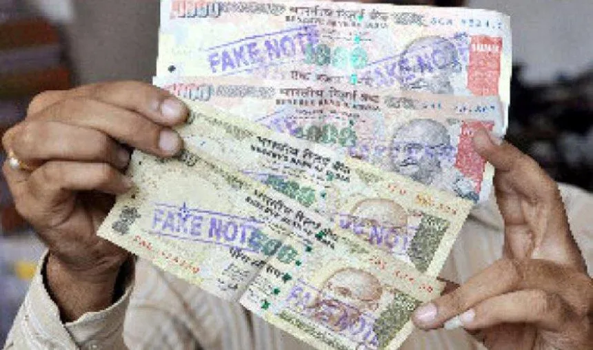 देश में बढ़ रहा है नकली नोटों का चलन, पिछले आठ सालों में नकली मुद्रा पकड़े जाने के मामले तेजी से बढ़े- India TV Paisa